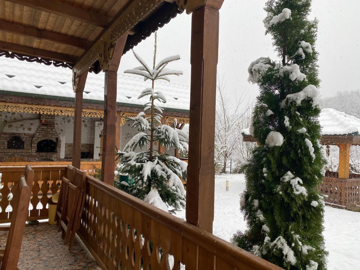 Agropensiunea Valea Fagilor Luncavita Exteriér fotografie