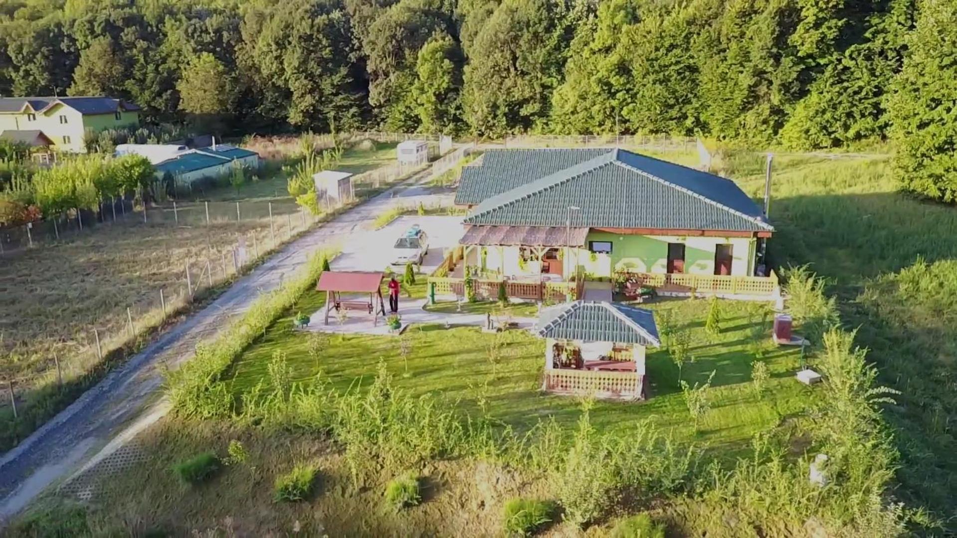 Agropensiunea Valea Fagilor Luncavita Exteriér fotografie