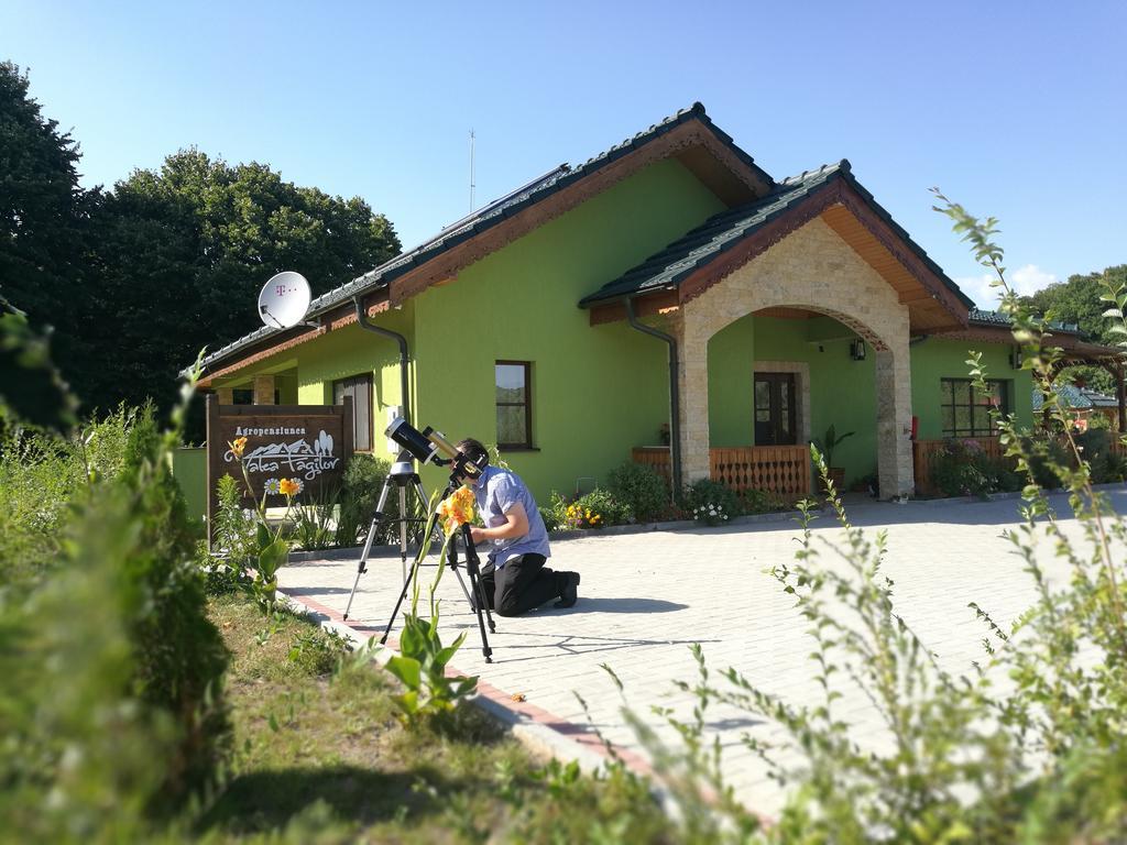 Agropensiunea Valea Fagilor Luncavita Exteriér fotografie