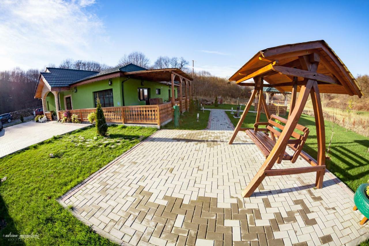 Agropensiunea Valea Fagilor Luncavita Exteriér fotografie