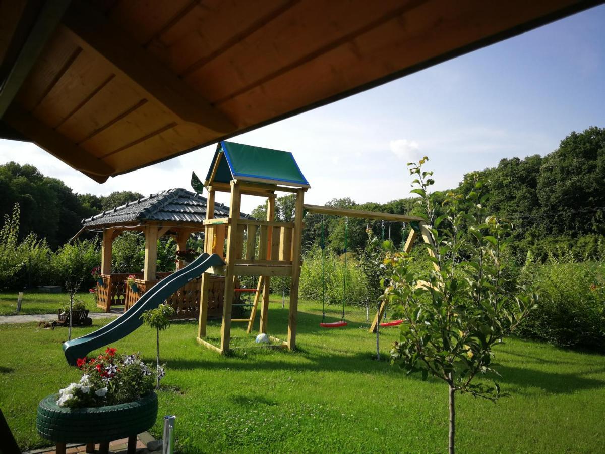 Agropensiunea Valea Fagilor Luncavita Exteriér fotografie